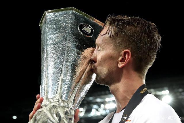 世俱杯金靴赔率：迪马利亚淘汰仍第1 凯恩紧咬