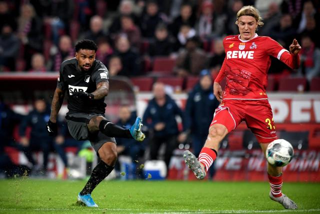 周琦16+17广东胜江苏 高诗岩26+10山东负同曦